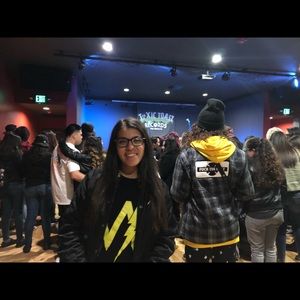 Meet your Posher, Sam